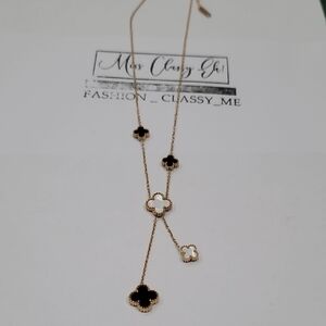 NWT Stainless Steel Double Sided Chic White/ Black Clover Necklace